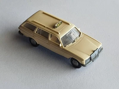 Mercedes Benz  250 T  - Taxi von Wiking Modellauto (2E) - Bild 1 von 2