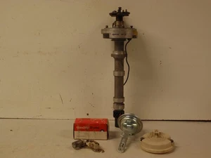 1964-72 CHEVROLET 283-400 SMALL BLOCK NOS DISTRIBUTOR PART # 1111494 - Picture 1 of 9