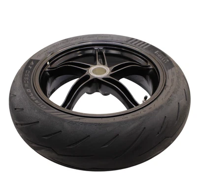 2017–2020 KTM 1290 SUPER DUKE R ЗАДНИЙ ОБОД КОЛЕСА ЗАДНЯЯ ПРЯМАЯ ШИНА PIRELLI STOC - Изображение 1 из 4