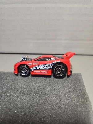 Hot Wheels 2003 первое издание 42/42 MITSUBISHI ECLIPSE красный с чистым хромом  - Изображение 1 из 4