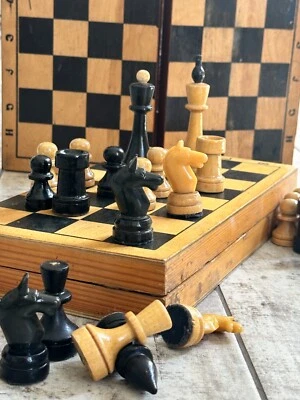 RUSIA Ajedrez Madera Vintage Juego Completo Tablero Madera Ajedrez URSS Foto 1 de 4