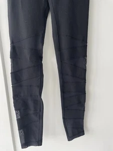 Ivivva by lululemon Girls Size 12 Black Leggings Athletic - Picture 1 of 7