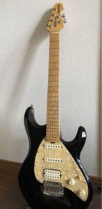 Musicman Silhouette Special HSS E-Gitarre mit Original HC Made in 2001 USA - Bild 1 von 14