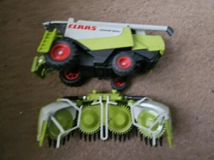 SIKU LEXION 600 COMBINE HARVESTER & CUTTER - Picture 1 of 7