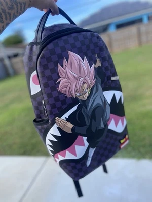 Dragon Ball Z Super Saiyan Rose Goku 背包 喷雾场 — 第 1/4 张图片