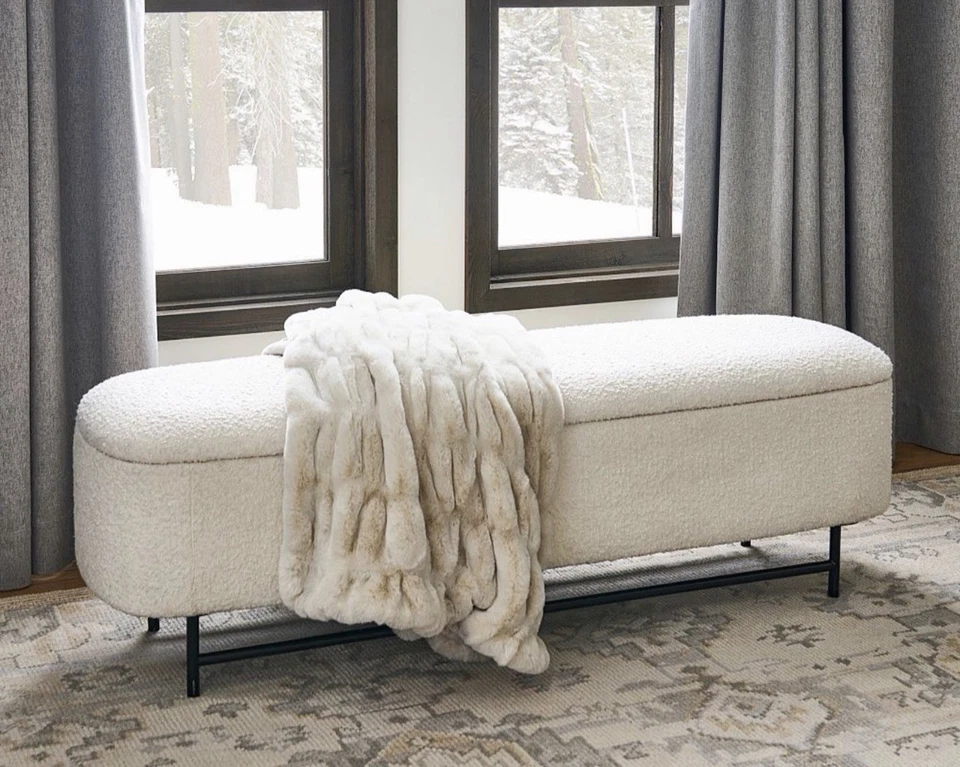 Luxurious Faux Fur Ruched Throw Blanket – Soft & Cozy Accent - Image 1 of 4