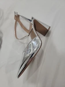 Vince Camuto Women's Silver Heel size 7.5 - Picture 1 of 5