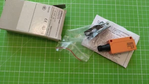 IFM Reflexlichtschranke OU5070 OUR-HPKG/US-100-DPO Neu+OVP - Picture 1 of 3