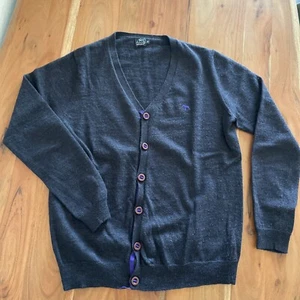 ONE TRUE SAXON / CARDIGAN STRICKJACKE / 100% MERINO-WOLLE / S / TOPZUSTAND - Bild 1 von 10