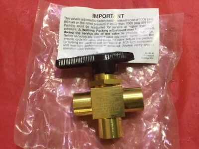 SWAGELOK Brass 492356001 Three-Way Ball Valve - Image 1 of 3