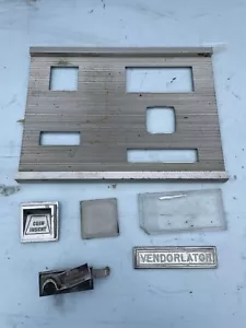 Original Vintage VMC Vendorlator 81 90 Coin Entry Bezel Square Top Vendo Soda - Picture 1 of 2