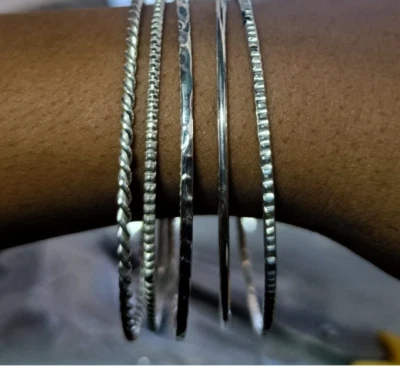 Juego de 5 brazaletes de plata maciza 925 apilables hechos a mano para mujer brazalete de regalo rs5 Foto 1 de 4