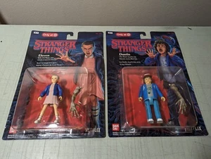 Stranger Things Target Exclusive #01 Eleven & #02 Dustin Figuren 2021 Bandai NEU - Bild 1 von 6