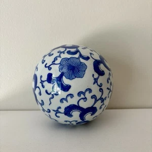 Chinese Blue And White Porcelain Ball ORB with Chinoiserie Design - Picture 1 of 11