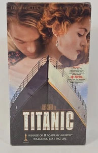 Sealed Titanic 2-Tape VHS 1997 Paramount Sprint Sticker Promo James Cameron - Picture 1 of 14