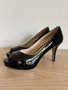 Via Spiga US 8 M Open Toe Heel Pump Black Patent Leather - Picture 1 of 16