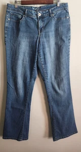 Style & Co. Denim Jeans Damengröße 10 Bauchkontrolle modernes Boot Leg kurviges Design - Bild 1 von 5