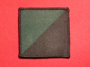 INSIGNIA COSIDA EJÉRCITO BRITÁNICO REGIMIENTO REAL IRLANDÉS DZ TRF NUEVO - Imagen 1 de 1