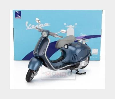 1:12 NEWRAY Piaggio Vespa 946 Bellissima 2014 Blue Met NY57613B Model - Image 1 of 2