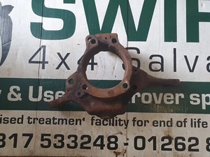 LAND ROVER DISCOVERY 2 TD5/V8 DRIVERS SIDE HUB STEERING KNUCKLE RH HRC2878 - Picture 1 of 10