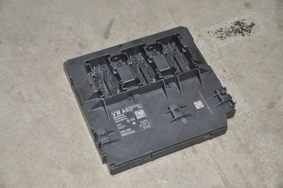 Centralina VW Eos 1F BCM centralina di rete di bordo 5K0937086J - Immagine 1 di 2