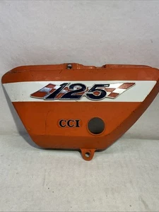 Vintage Suzuki Left Frame Cover 1972 TC125 47211-32000-15 - Bild 1 von 7