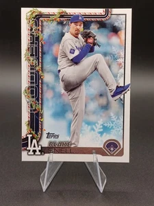 2025 Topps Holiday Blake Snell Dodgers SP Holiday Red Back #H135 Cookie - Bild 1 von 2