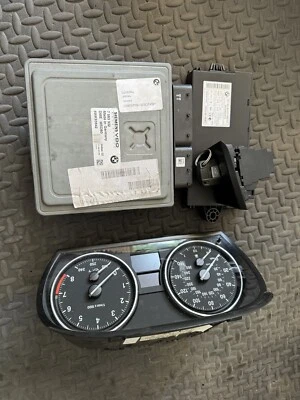 BMW E90 335xi N54 MANUAL TRANS ENGINE CONTROL UNIT DME MSD80 CLUSTER CAS KEY - Image 1 of 4