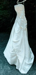 Wedding dress strapless with train Sophia Tolli white size 8 RN82673 - Picture 1 of 12