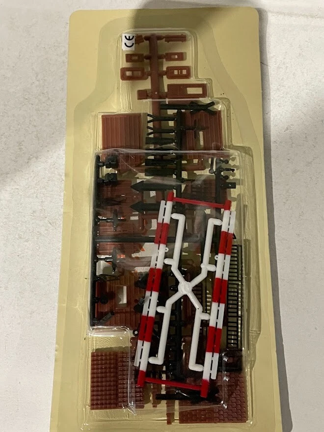 CLUB INTERNACIONAL DEL LIBRO Paso a nivel con barreras Piezas tren eléctrico, modelismo ferroviario1:87 H0