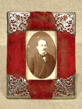 Ancien cadre porte photo Napoléon III  velours rouge