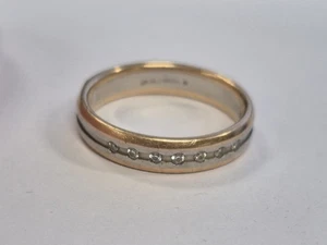 18k Gold and Platinum Diamond Wedding Band Ring - Picture 1 of 2