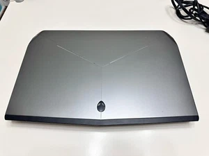 Alienware 17 R3 32 GB RAM - Picture 1 of 10
