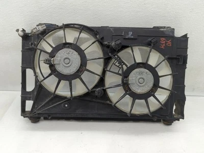 2010-2015 Toyota Prius Left Radiator Fan Motor Assembly DB528 - Image 1 of 4