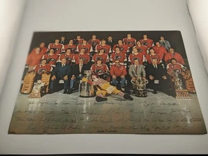 Foto del equipo de hockey Philadelphia Flyers NHL 1974-75 con Copa Stanley Ronald McDonald - Imagen 1 de 7