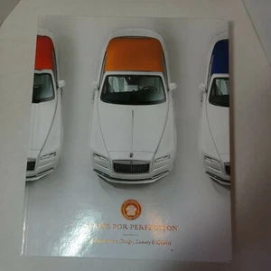ROLLS ROYCE OWNERS CLUB 2017 STRIVE FOR PERFECTION -  YEARBOOK  - Imagen 1 de 10