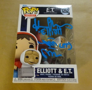 Signed Matthew DeMeritt & Henry Thomas Elliott & E.T. 1252 Funko Pop Beckett COA - Picture 1 of 10