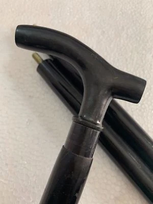 Bastón de madera negro mango de diseñador de latón antiguo náutico hecho a mano Foto 1 de 4