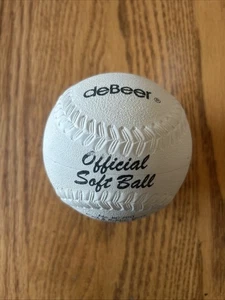 Núcleo de corcho y goma oficial DeBeer Softbol RC200 tamaño y peso oficiales - Imagen 1 de 4