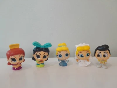 Disney Doorables Cenicienta Lote De 5: Vestido De Baile Vestido De Boda Stepisters Prince Foto 1 de 4