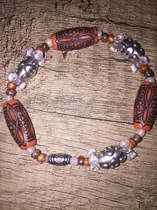 Handcrafted Stretch Beaded Bracelet (Crafted In Texas) Sz M-L - Picture 1 of 2