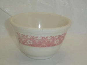 SYRACUSE CHINA RESTAURANT WARE PINK FLORAL PATTERN SOUP CUP - Picture 1 of 4