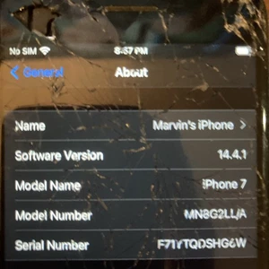 Apple iPhone 7 - 32 GB AT&T - Imagen 1 de 4