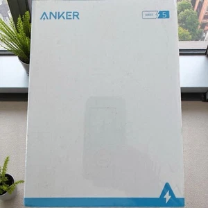 Anker 13-in-1 USB-C Docking Station 85W Charging Triple Display + 6ft 60W Cable - Picture 1 of 4