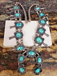 VTG NATIVE AMERICAN NAVAJO ROYSTON TURQUOISE STERLING SQUASH BLOSSOM (YTP026754) - Picture 1 of 9