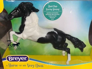 Breyer Model Horses 2021 Classic Size Black Pinto Rearing Mustang - Picture 1 of 3