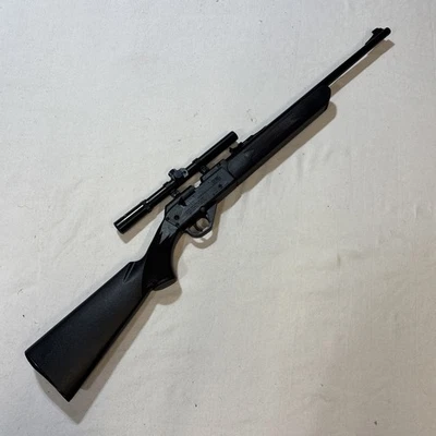 Rifle de pellets/BB neumático multibomba Daisy Powerline modelo 35 con mira telescópica negro Foto 1 de 4