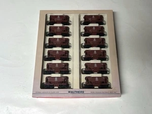 HO Scale DULUTH, MISSABE & IRON RANGE Ore Car 12-Pack – Walthers 932-4454 - Picture 1 of 4