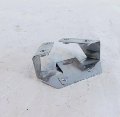 One Harley Davidson Road King Street & Electra Glide Saddlebag Mount Bracket - Image 1 of 4