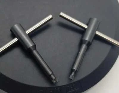 Outil Pour Visser Et Dévisser Tubes De Couronne A Vis Type rolex Montres Plongée - Image 1 of 4